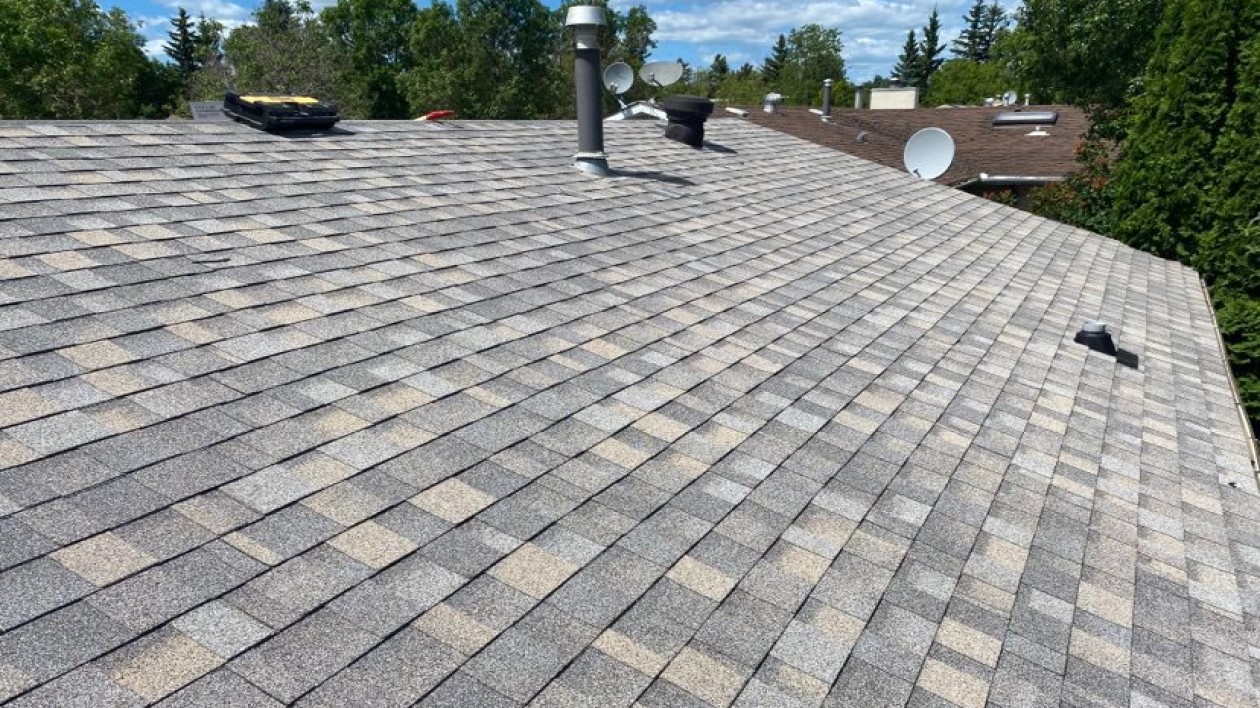 Edmonton Alberta Residential and commercial roofing 7